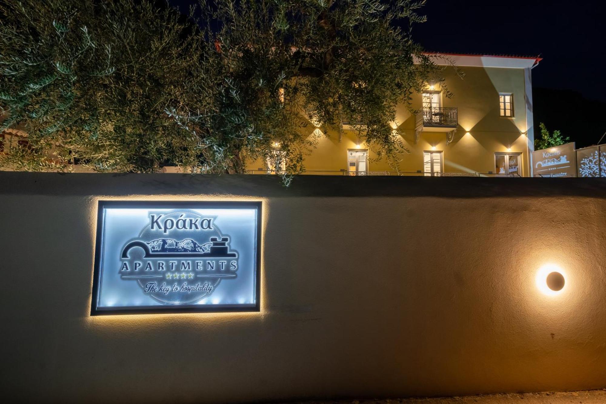 Kraka Apartments Leonidio Exterior photo