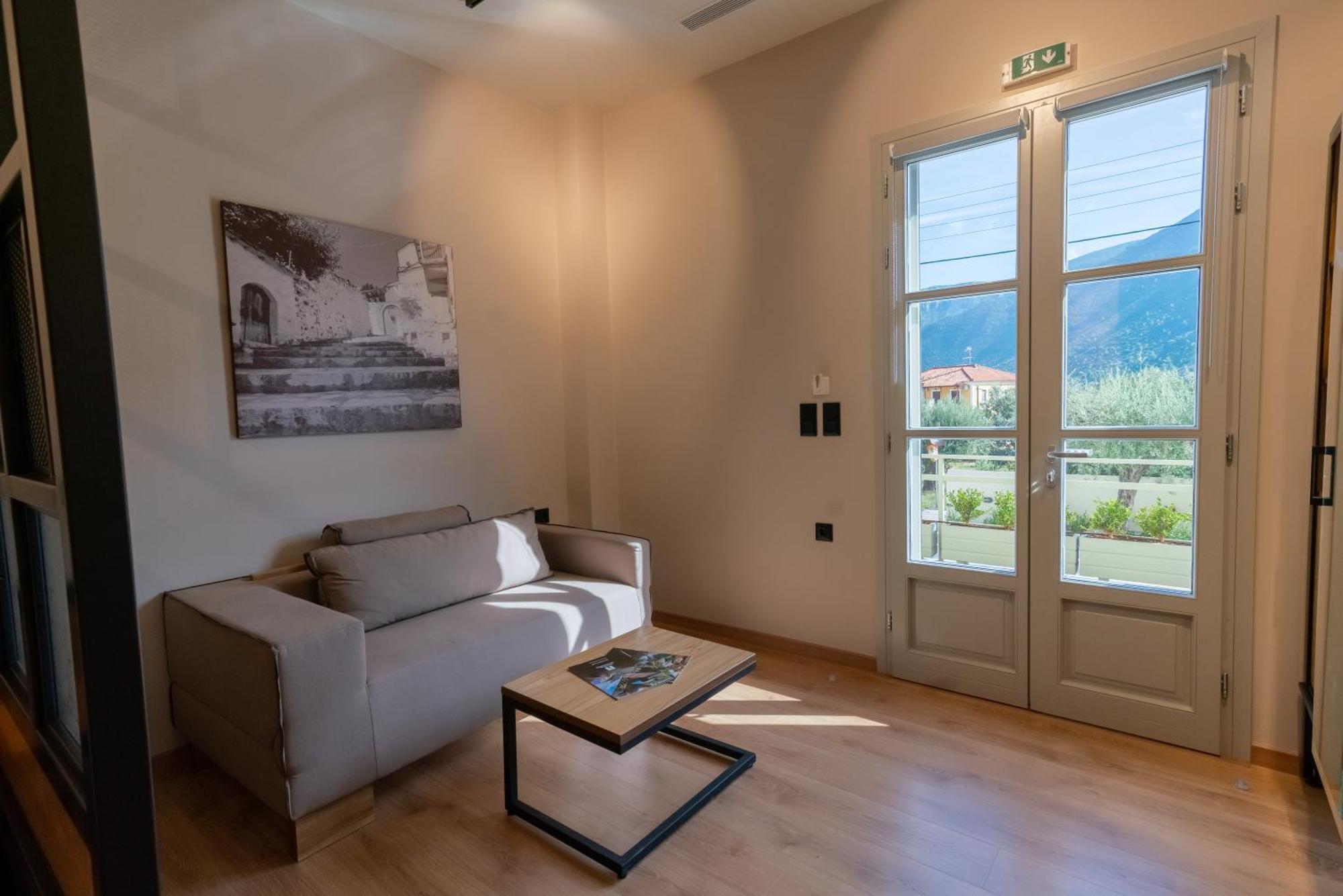 Kraka Apartments Leonidio Exterior photo