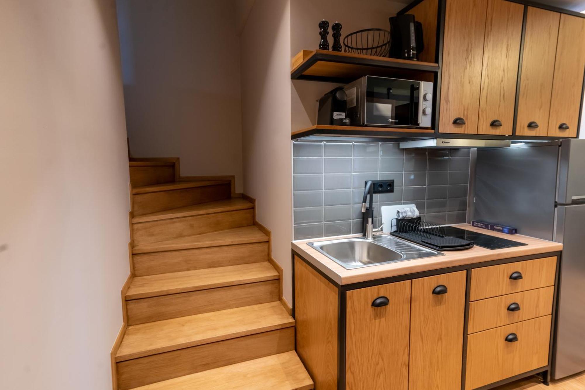 Kraka Apartments Leonidio Exterior photo